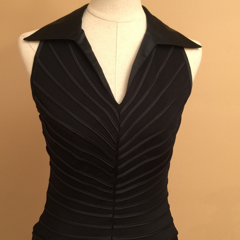 Elegant Tadashi Black Evening Gown - Picture 3 of 8